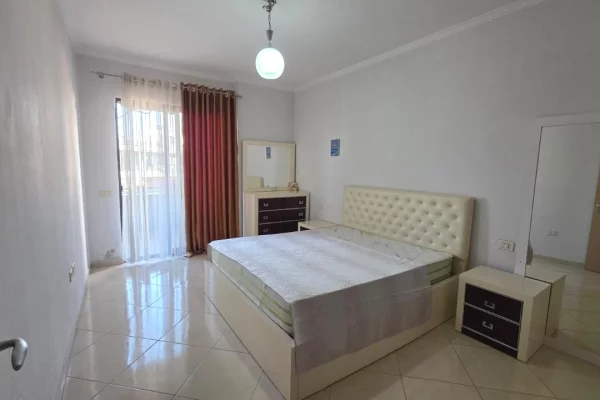 Shtepi me qera 1+1 ne Tirane - 450 Euro