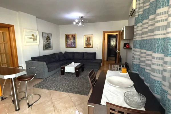 Shtepi ne shitje 2+1 ne Tirane - 170,000 Euro