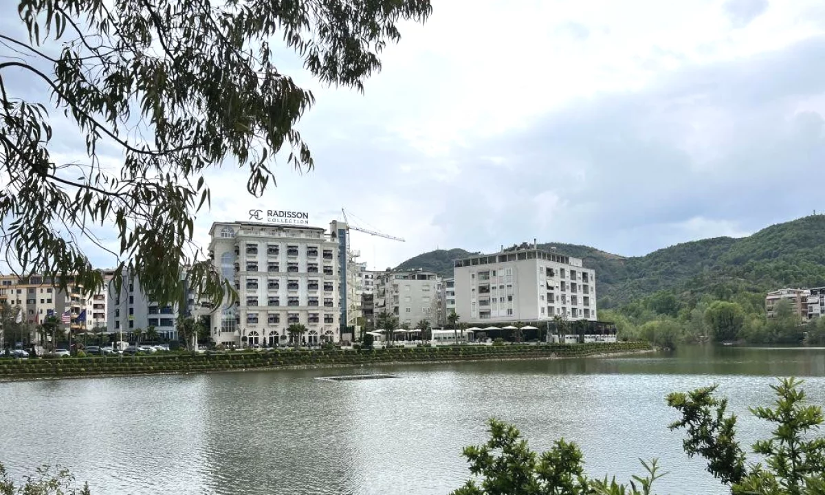 Apartment for sale in Tirana 1+1, Emty