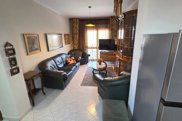 Qera, Apartament 2+1+2 , Brryli, Tiranë - 500€ | 100 m²