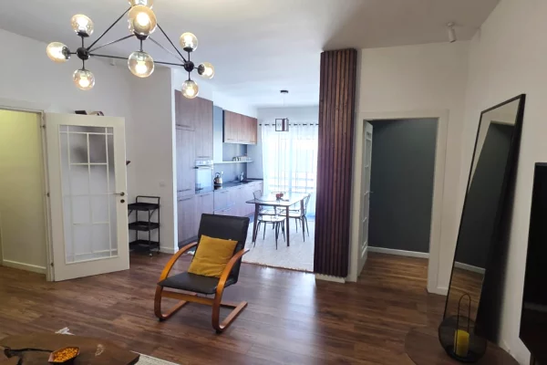 Shtepi me qera Apartament ne Tirane, 2+1, Mobilimi E mobiluar, Pagesa 800  Euro.