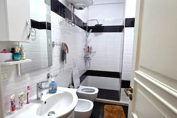 Apartment for sale in Tirana 3+1, Furnished