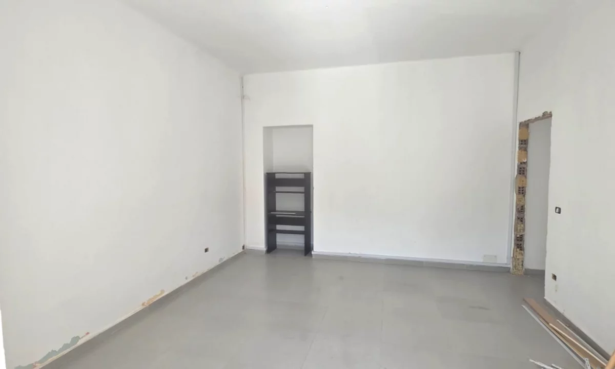 Qera, Ambient Biznesi Premium, Stadiumi Dinamo, Tirane - 3000Euro | 230 m2