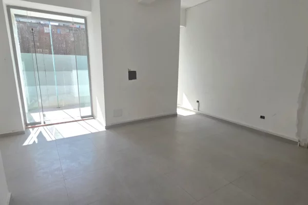 Qera, Ambient Biznesi Premium, Stadiumi Dinamo, Tirane - 3000Euro | 230 m2