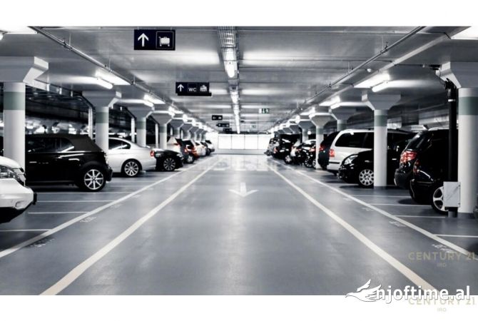 Ambient biznesi me qera 4+1 ne Tirane - 3,000 Euro