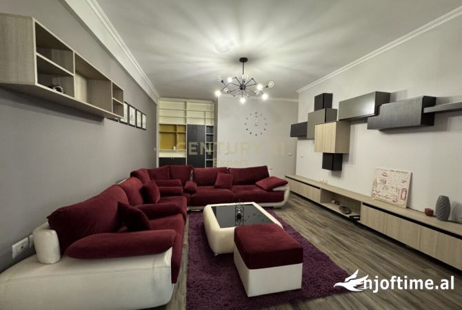 Shtepi me qera 1+1 ne Tirane - 700 Euro