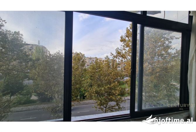 Shtepi ne shitje Apartament ne Tirane, 1+1, Mobilimi E mobiluar, Pagesa 110,000  Euro.