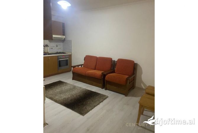 Shtepi ne shitje 1+1 ne Tirane - 110,000 Euro