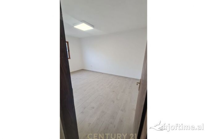 Shtepi ne shitje 2+1 ne Tirane - 120,000 Euro