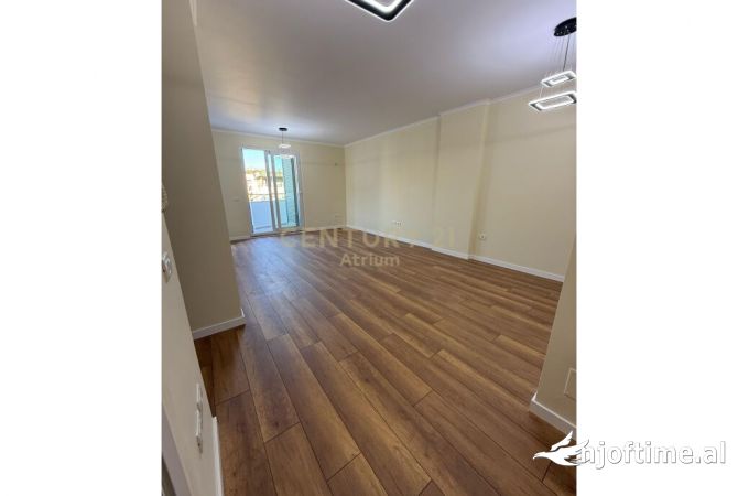 Shtepi ne shitje 2+1 ne Tirane - 255,000 Euro