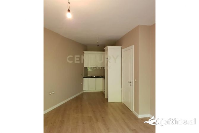 Shtepi me qera 1+1 ne Tirane - 400 Euro