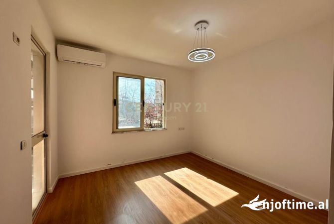 Shtepi ne shitje 1+1 ne Tirane - 98,000 Euro