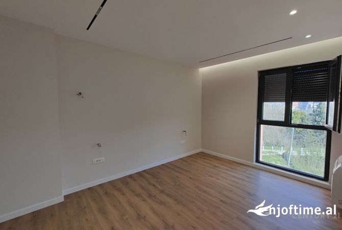 Shtepi ne shitje 2+1 ne Tirane - 240,000 Euro