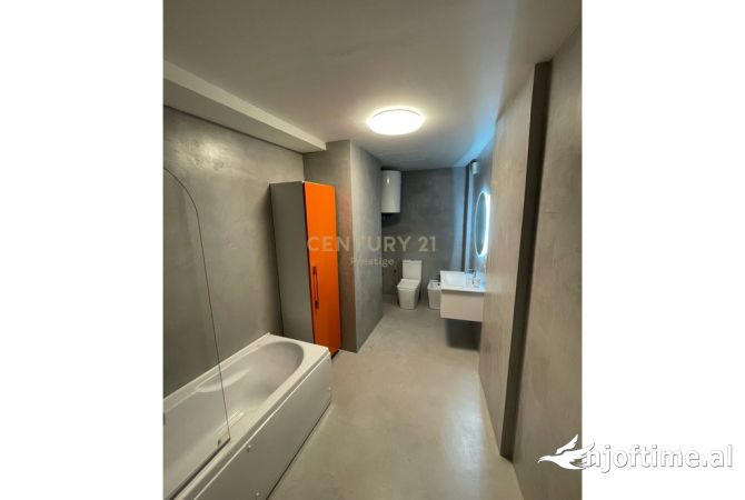 Shtepi me qera Apartament ne Tirane, 2+1, Mobilimi E mobiluar, Pagesa 1,500  Euro.