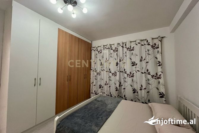 Shtepi me qera 1+1 ne Tirane - 450 Euro
