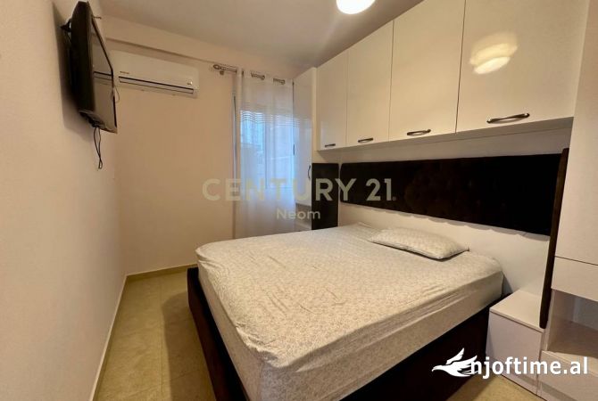 Shtepi me qera Apartament ne Tirane, 2+1, Mobilimi E mobiluar, Pagesa 500  Euro.