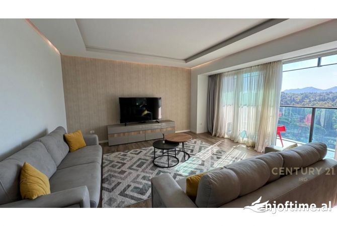 Shtepi me qera 2+1 ne Tirane - 1,800 Euro