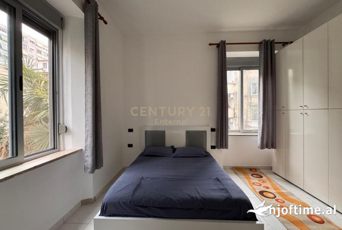 Shtepi me qera Apartament ne Tirane, 1+1, Mobilimi E mobiluar, Pagesa 600  Euro.