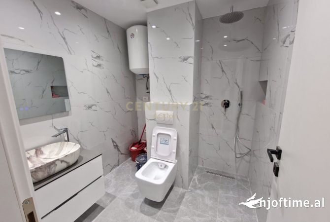 Shtepi ne shitje 2+1 ne Tirane - 195,000 Euro