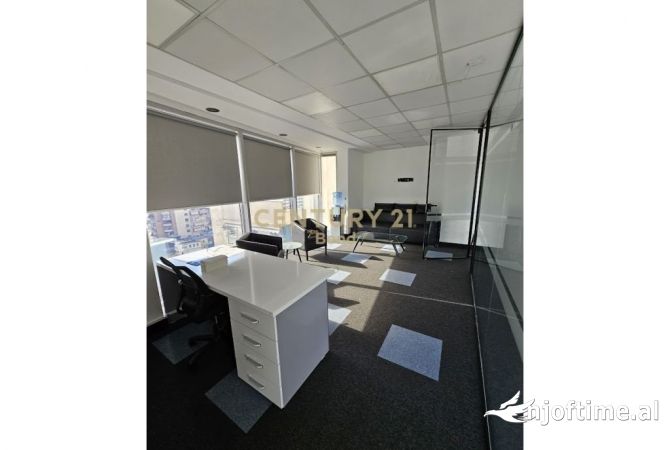 Ambient biznesi me qera 3+1 ne Tirane - 3,150 Euro