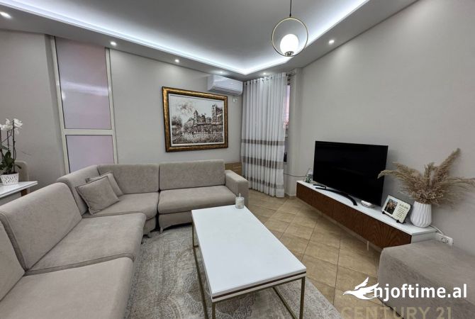 Casa in vendita 1+1 a Tirana - 93,000 Euro