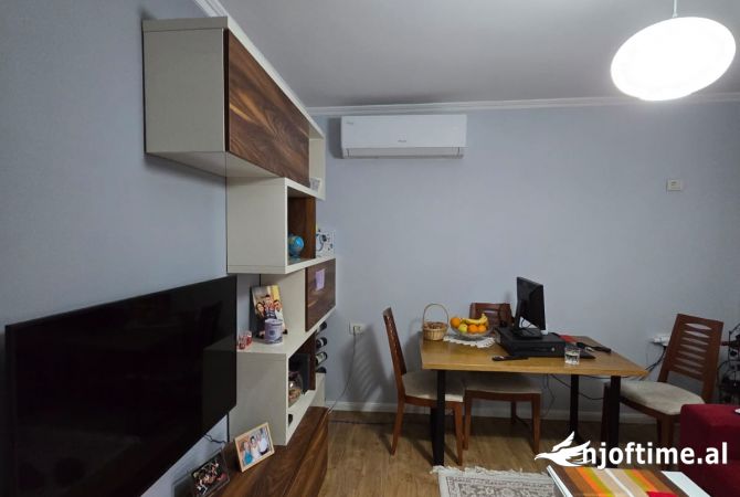 Shtepi me qera 1+1 ne Tirane - 400 Euro