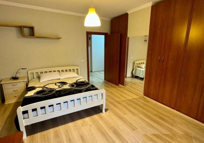 Shtepi me qera 2+1 ne Tirane - 800 Euro