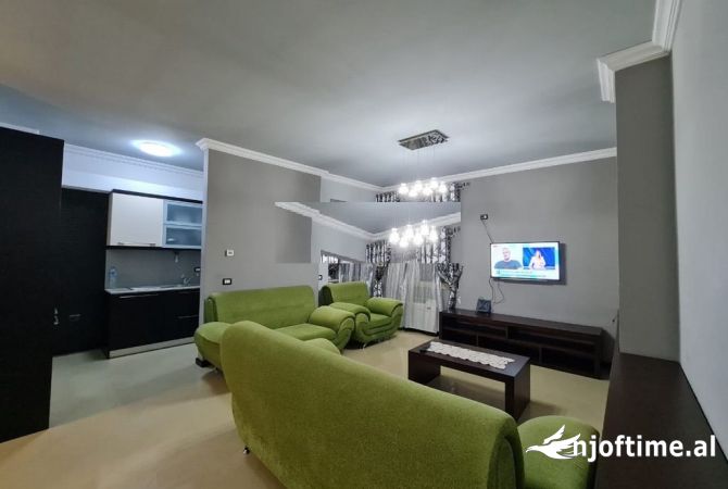 Shtepi me qera 2+1 ne Tirane - 500 Euro