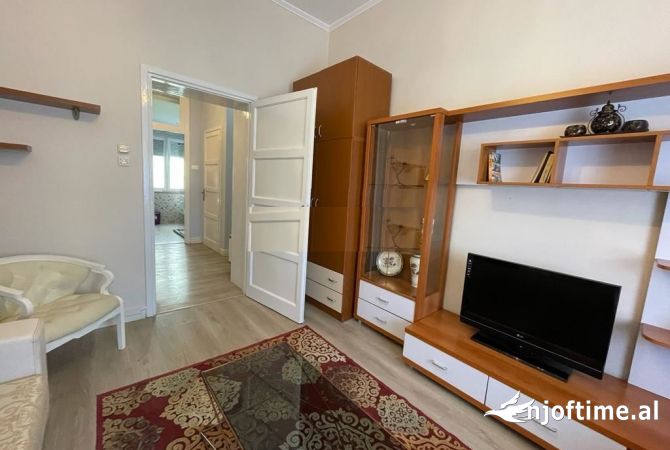 Shtepi me qera 1+1 ne Tirane - 500 Euro