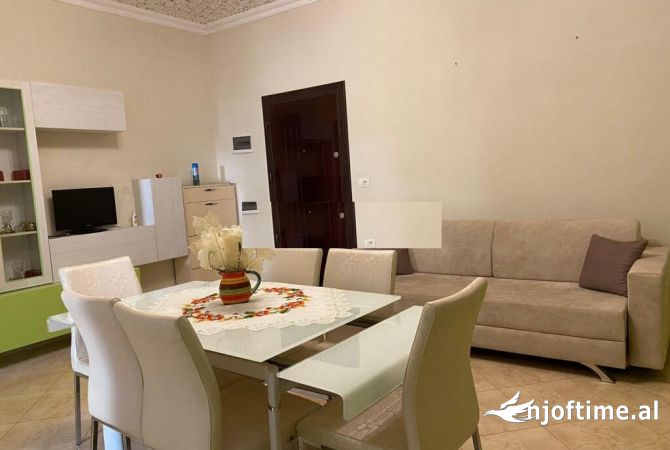 Shtepi ne shitje 1+1 ne Tirane - 67,000 Euro