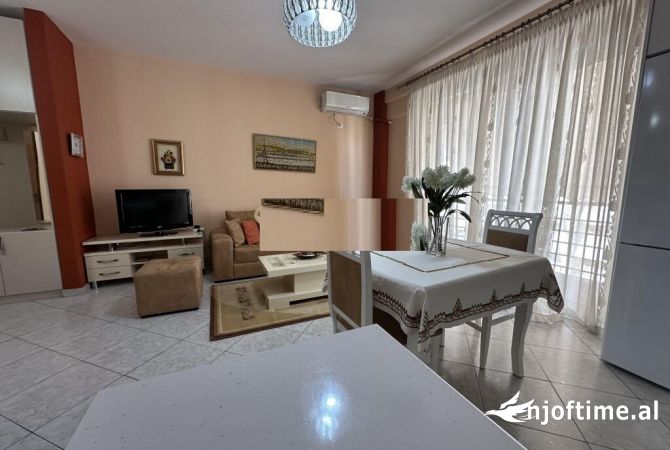 Shtepi me qera 1+1 ne Tirane - 550 Euro