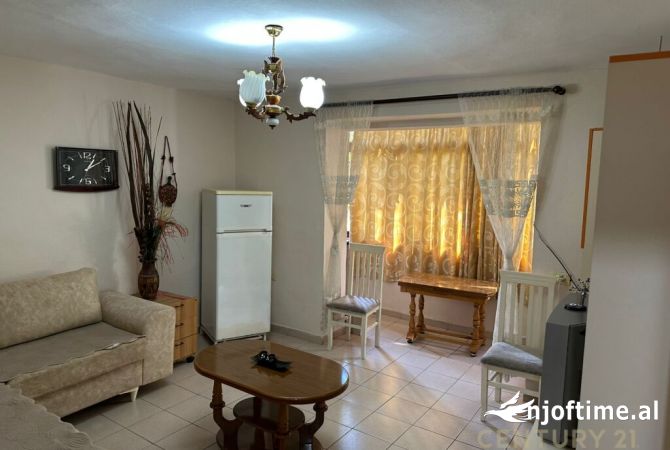 Shtepi me qera 1+1 ne Tirane - 400 Euro