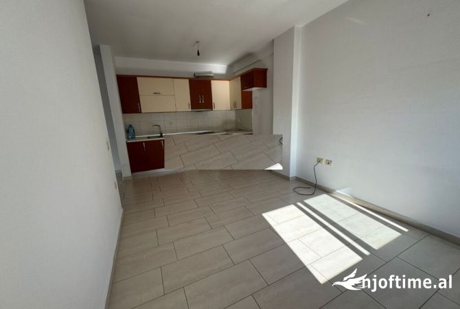 Shtepi ne shitje 1+1 ne Tirane - 88,000 Euro