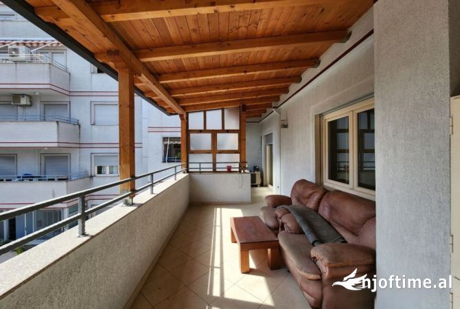 Shtepi ne shitje 2+1 ne Tirane - 150,000 Euro