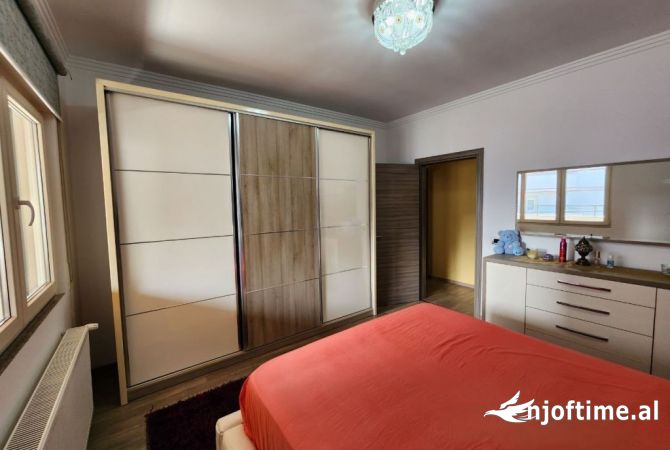 Shtepi ne shitje 2+1 ne Tirane - 150,000 Euro