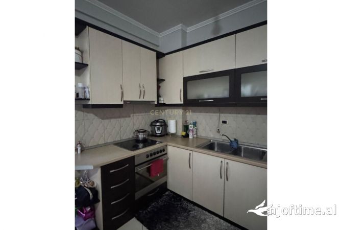 Shtepi ne shitje 1+1 ne Tirane - 85,000 Euro