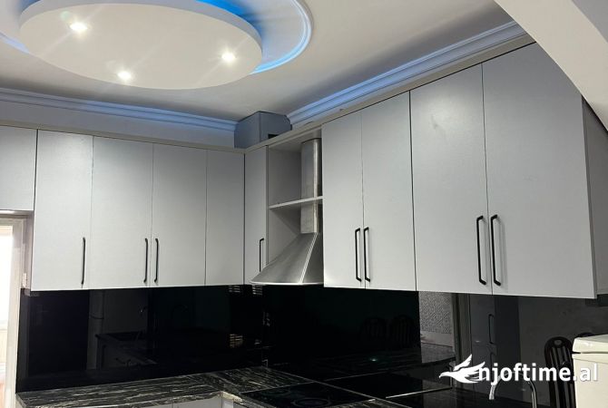 Shtepi me qera 1+1 ne Tirane - 550 Euro