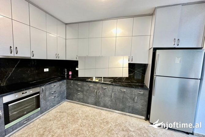 Shtepi me qera 2+1 ne Tirane - 550 Euro