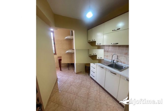 Shtepi ne shitje 1+1 ne Tirane - 85,000 Euro