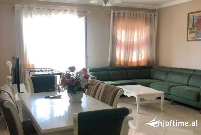 Shtepi me qera 2+1 ne Tirane - 600 Euro