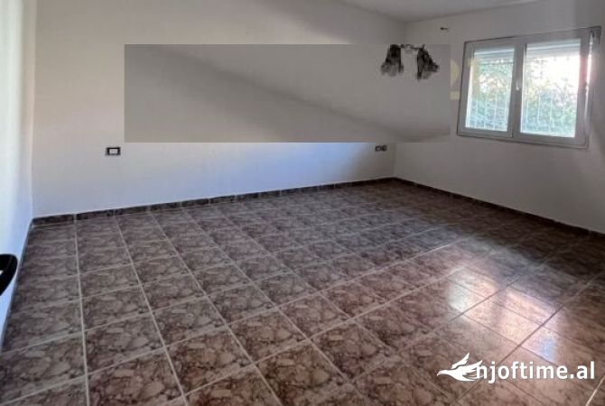 Shtepi ne shitje 1+1 ne Tirane - 68,000 Euro