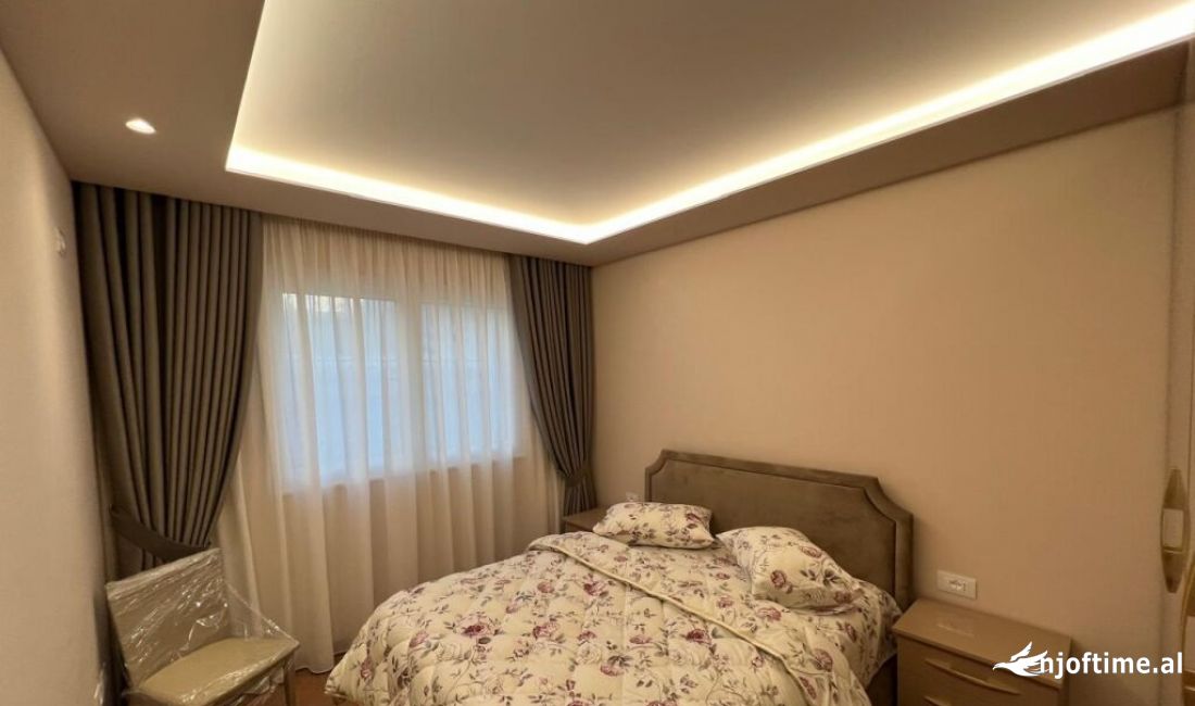 Shtepi me qera Apartament ne Tirane, 1+1, Mobilimi E mobiluar, Pagesa 600  Euro.