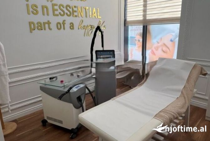 Ambient biznesi ne shitje 3+1 ne Tirane - 5,800 Euro