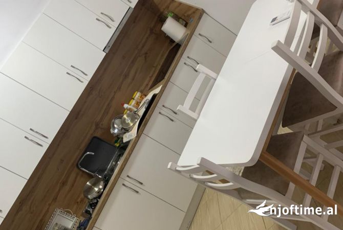 Shtepi me qera 1+1 ne Tirane - 280 Euro