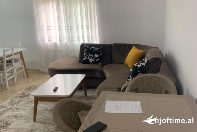 Shtepi me qera 1+1 ne Tirane - 280 Euro