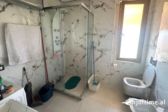 Shtepi ne shitje 2+1 ne Tirane - 135,000 Euro
