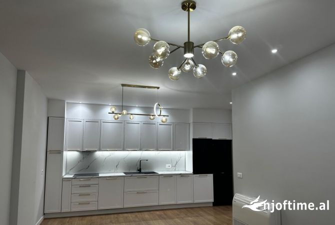 Shtepi me qera 3+1 ne Tirane - 600 Euro