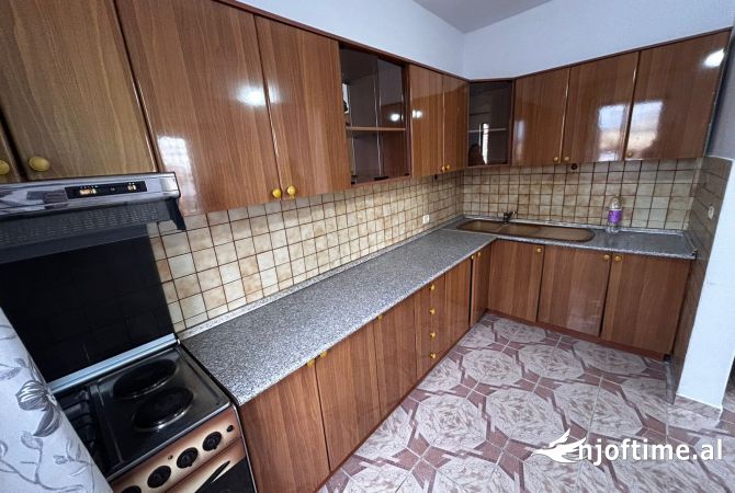 Casa in affitto 3+1 a Tirana - 350 Euro