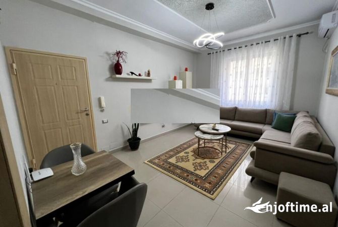 Shtepi me qera 1+1 ne Tirane - 500 Euro