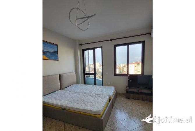 Shtepi me qera 1+1 ne Tirane - 350 Euro